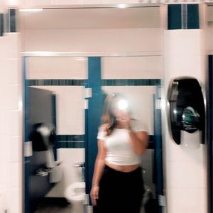 Meet your Posher, Lucky